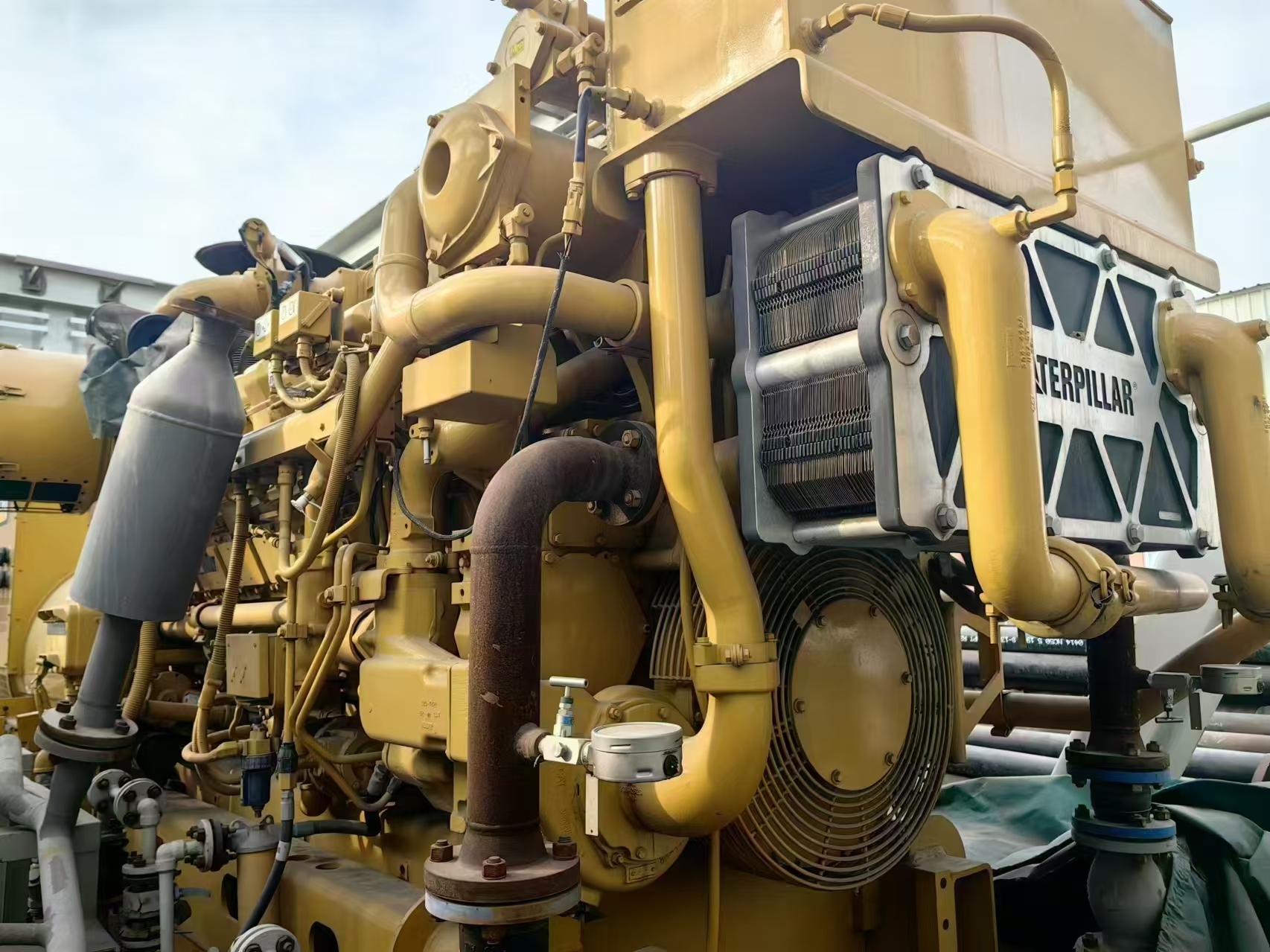 Caterpillar Natural Gas Generator Set 1500kw